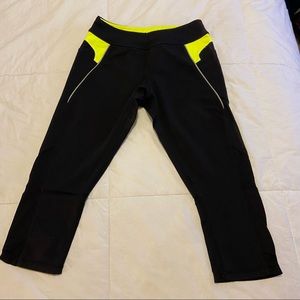 Black and Neon Yellow Short Leggins